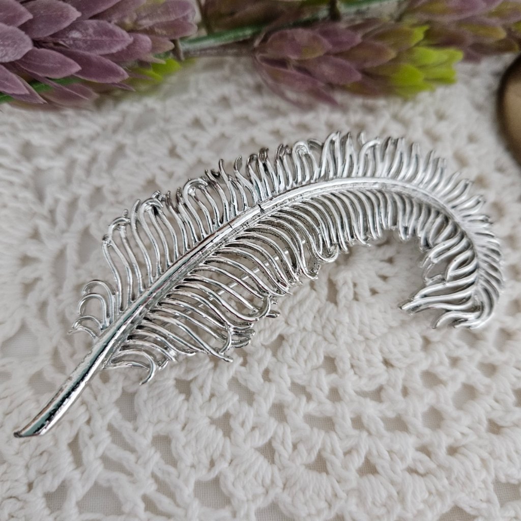 Vintage Signed Coro Brooch Pin Feather Quill Polished Silver Tone Mid Century 15$